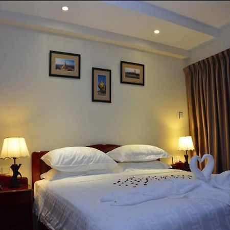 City Star Hotel Янгон Экстерьер фото
